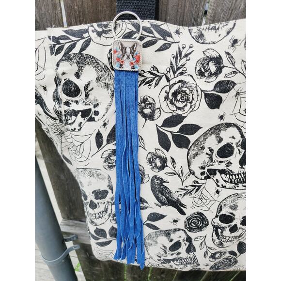 Handmade boho Leather Fringe Western bag charm, Long fringe keychain - Picture 3 of 4